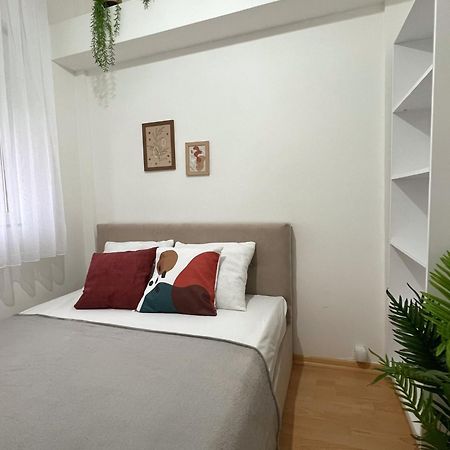 סקופיה Charming 2 Bedroom Apartment מראה חיצוני תמונה