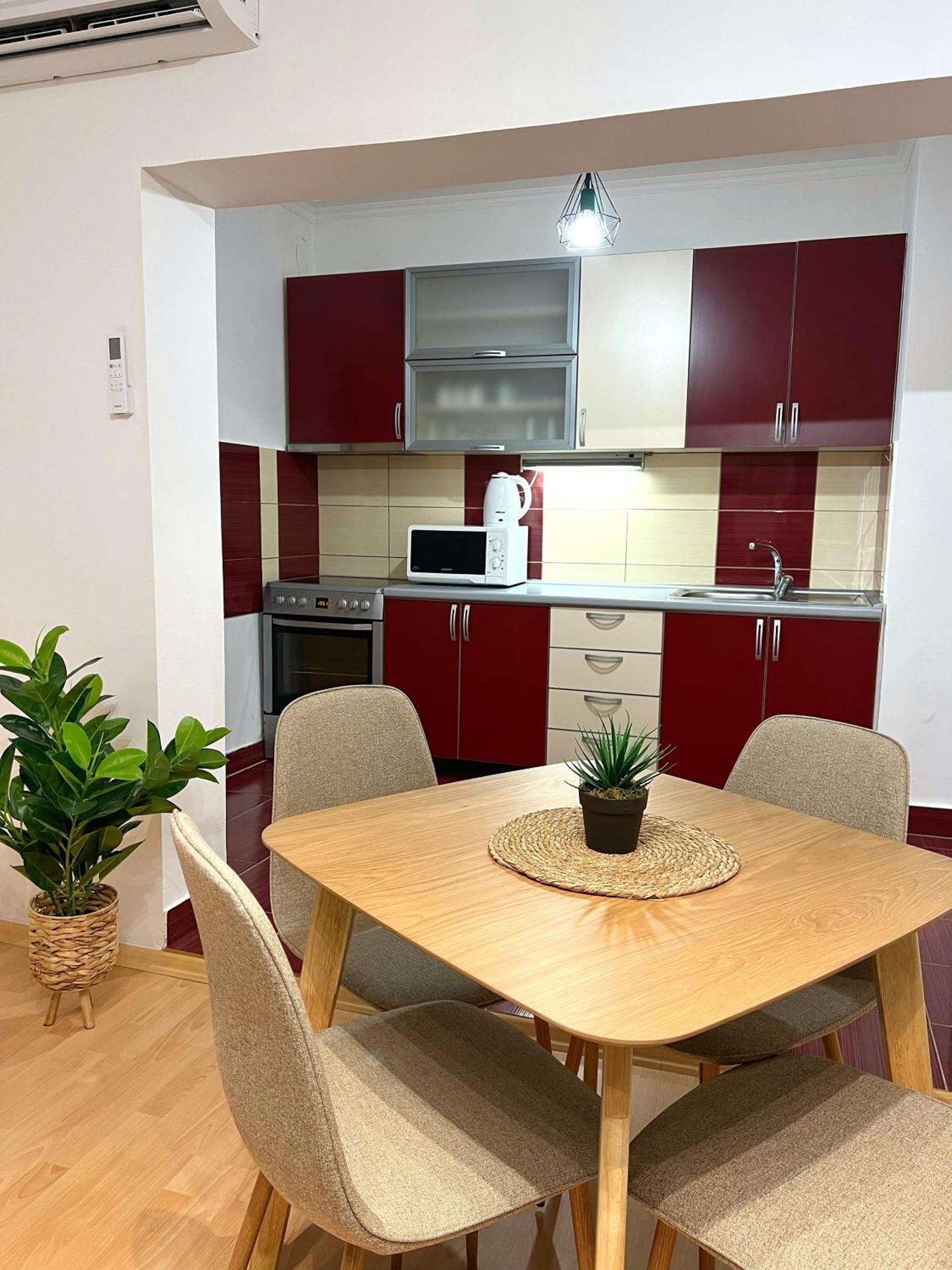 סקופיה Charming 2 Bedroom Apartment מראה חיצוני תמונה